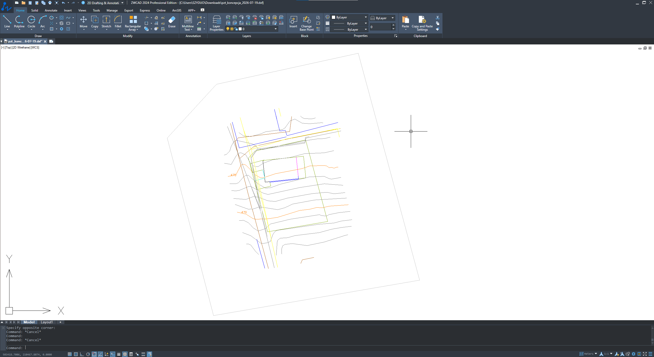 Wyeksportowany plik DXF otwarty w programie CAD z warstwami koncepcji